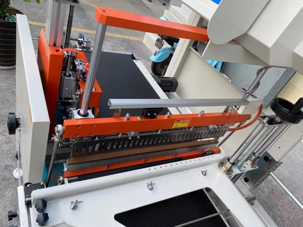 Shrink Wrap Packaging Machine