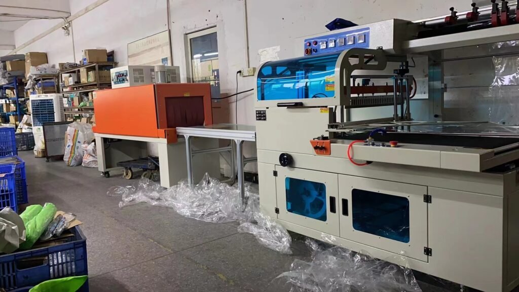 Shrink Wrap Packaging Machine