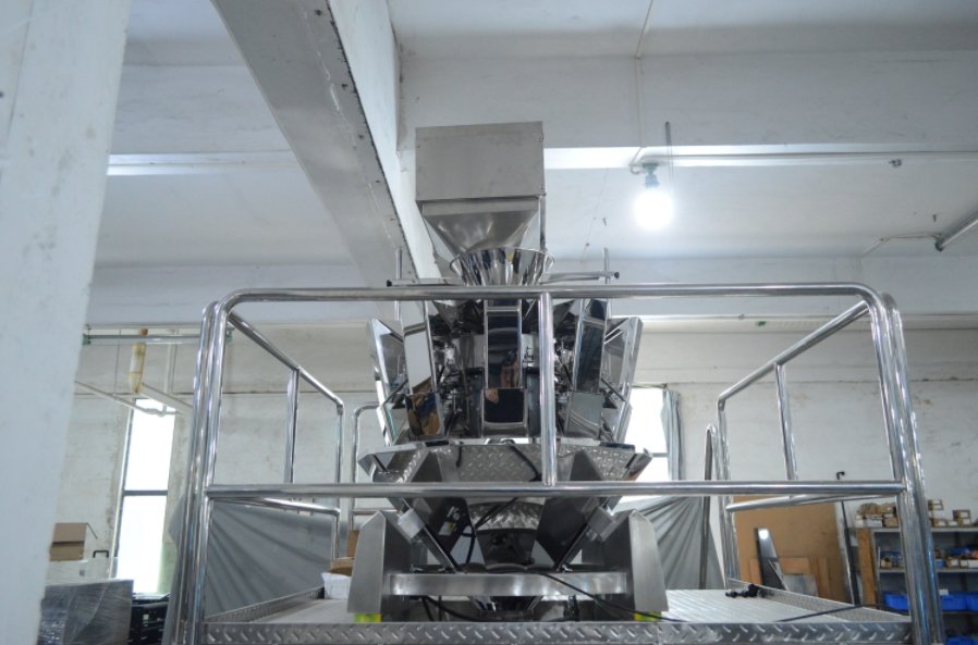 Granule Filling Machine