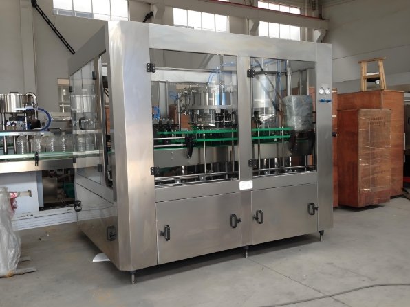 Beverage Filling Machine