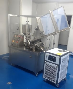 Tube Filling and Sealing Machine