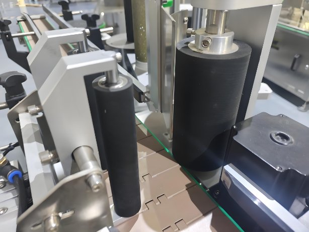 Labeling Machine