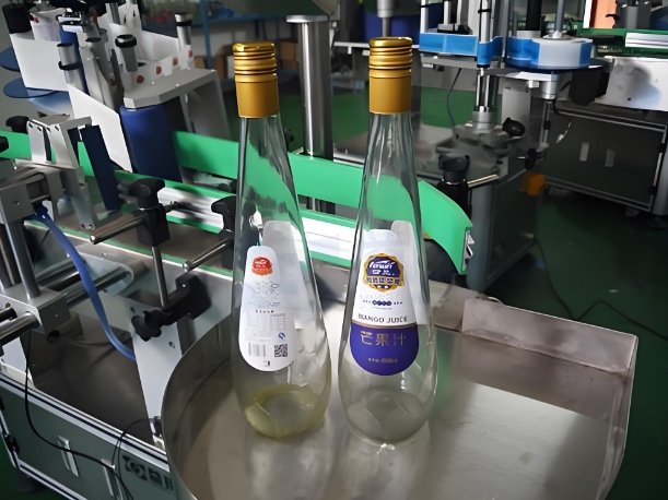 Labeling Machine