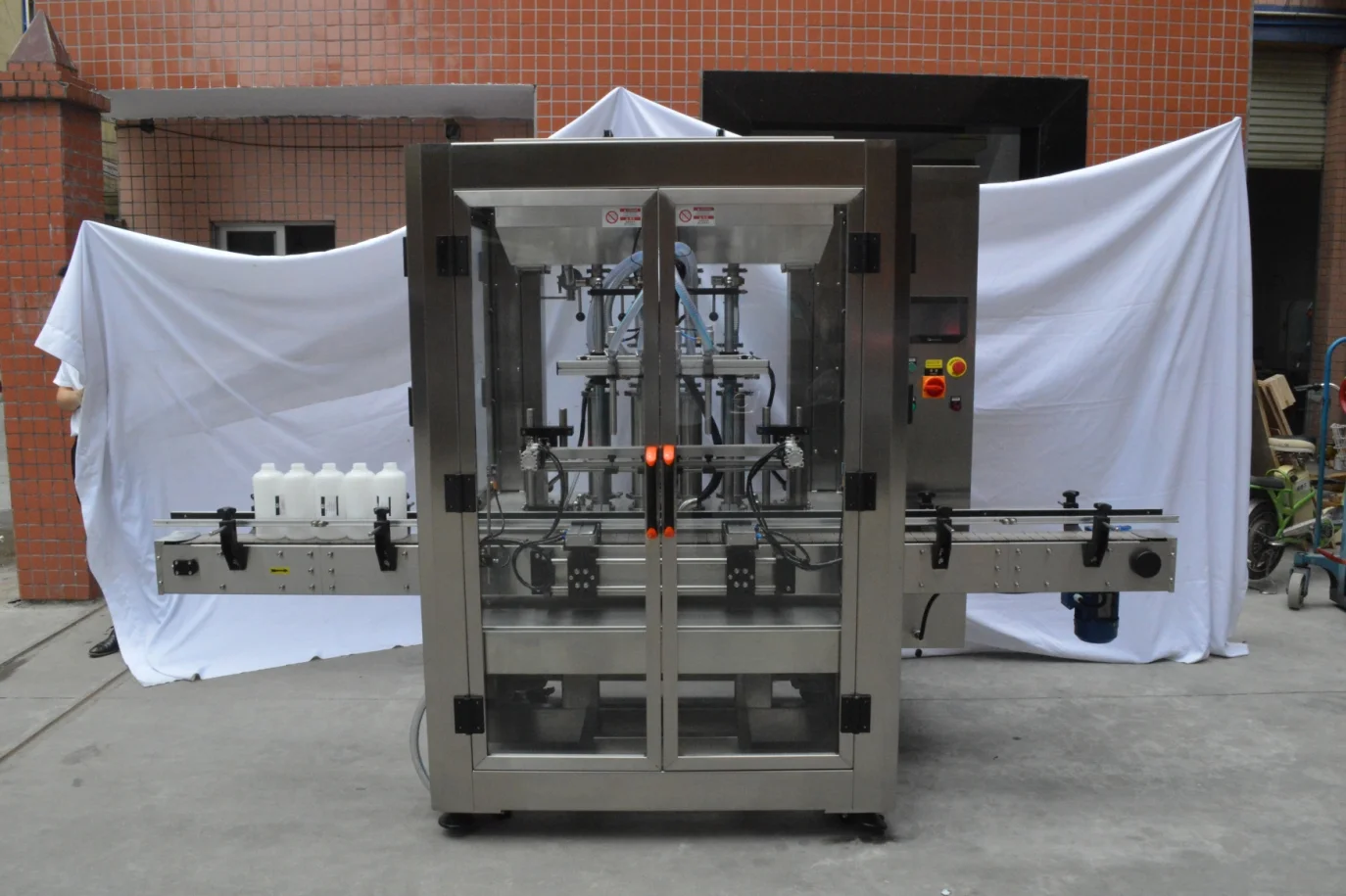 automatic filling machine, Liquid Filling Machines
