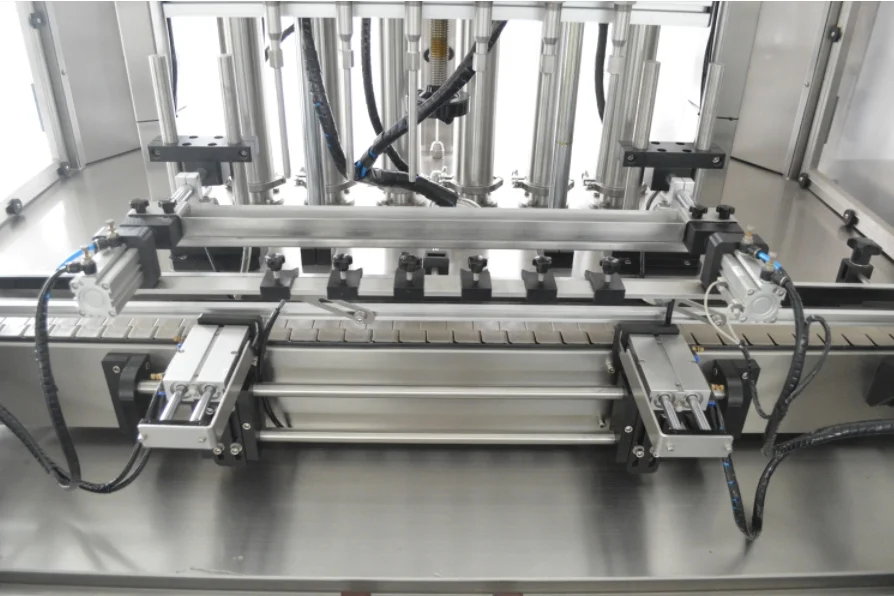 liquid filling machine