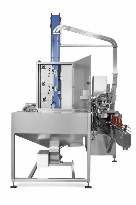 Automatic Bottle Capping Machine
