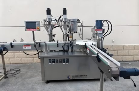 Multi-nozzle powder filling machine for uniform dosing